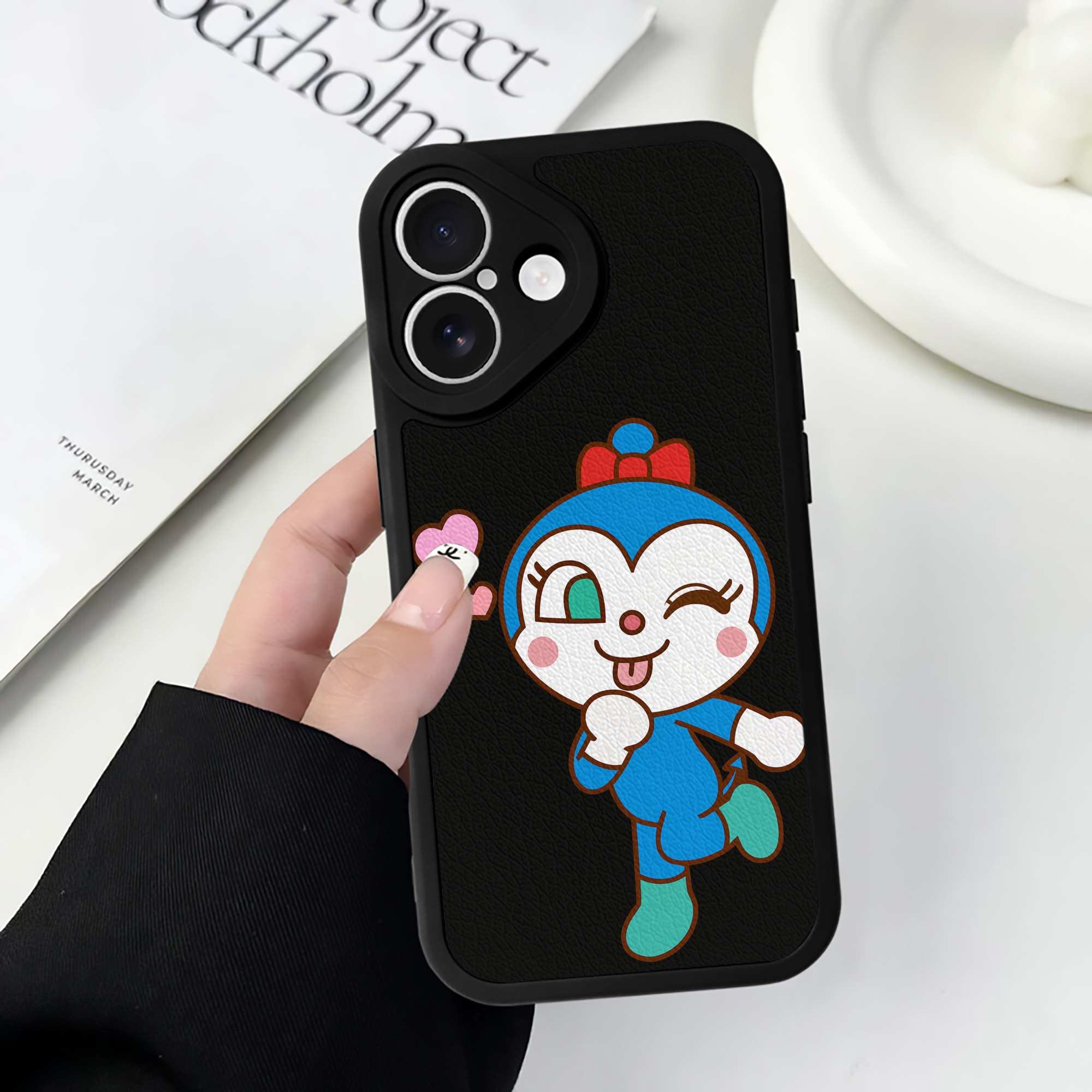（画像用） アンパンマン Anpanman 【iPhone 16シリーズ対応】シリコンスマホケース（レザー調） 材質：シリコン
